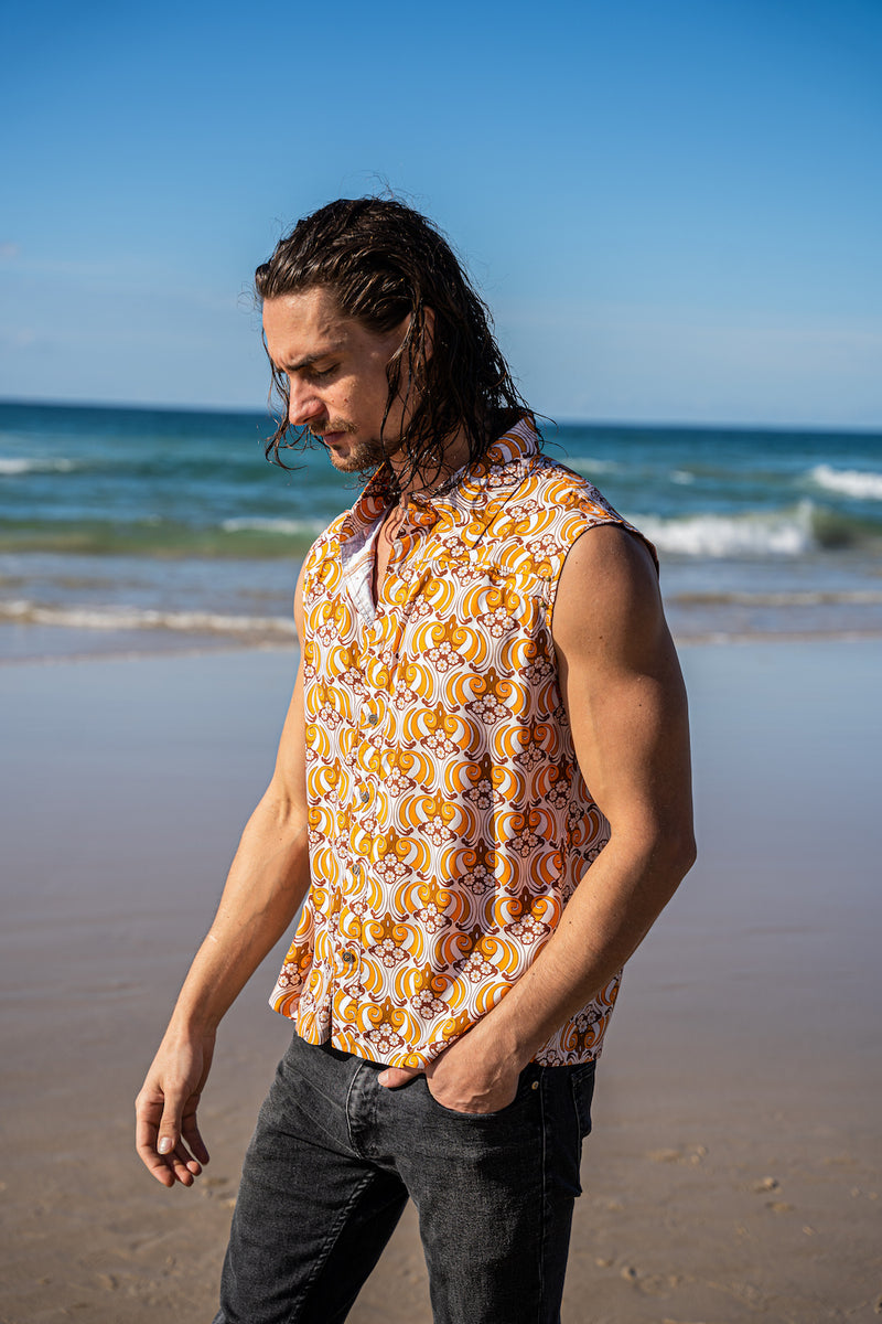 THE "GROOVE' SLEEVELESS SHIRT