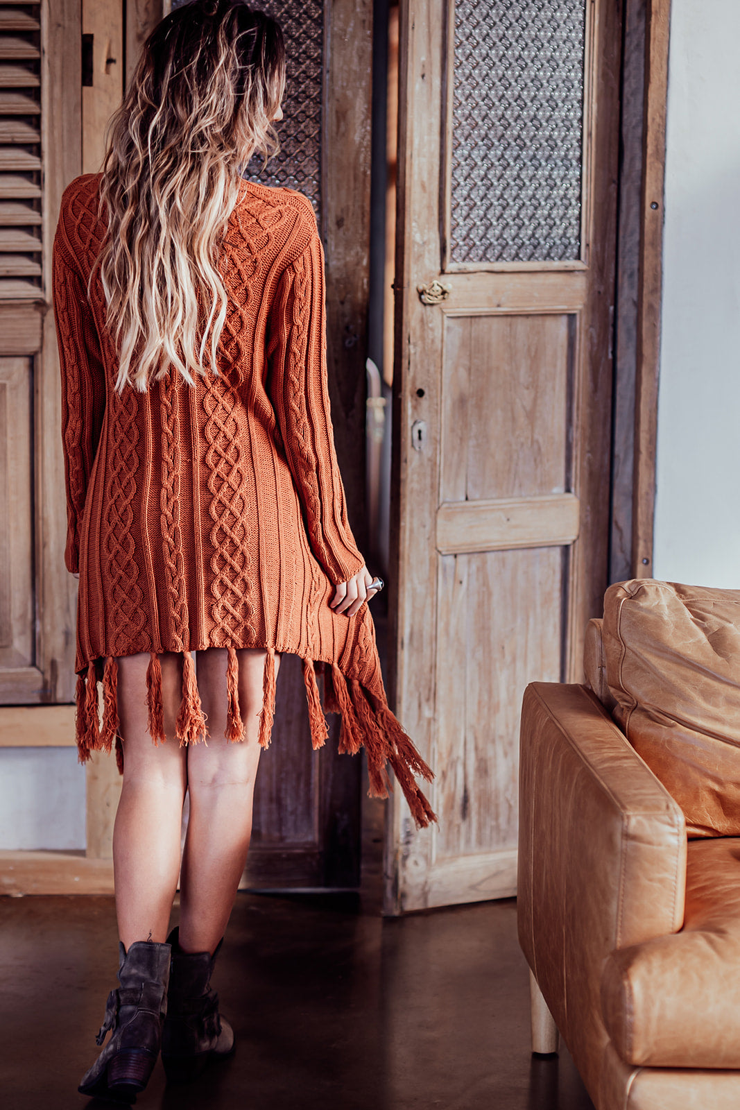 ORINOCO CROCHET CARDIGAN RUST