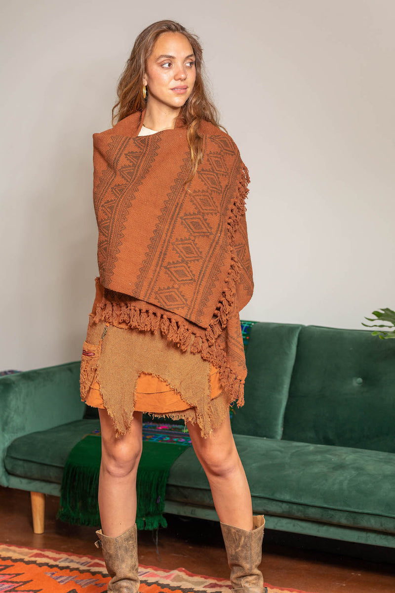 CARMITA SCARF IN EARTHY BROWN