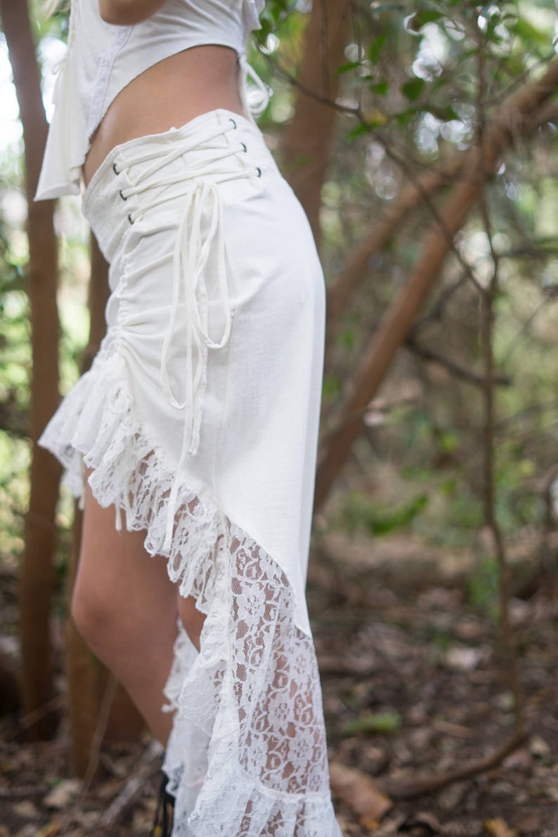 SITA SKIRT IN WHITE