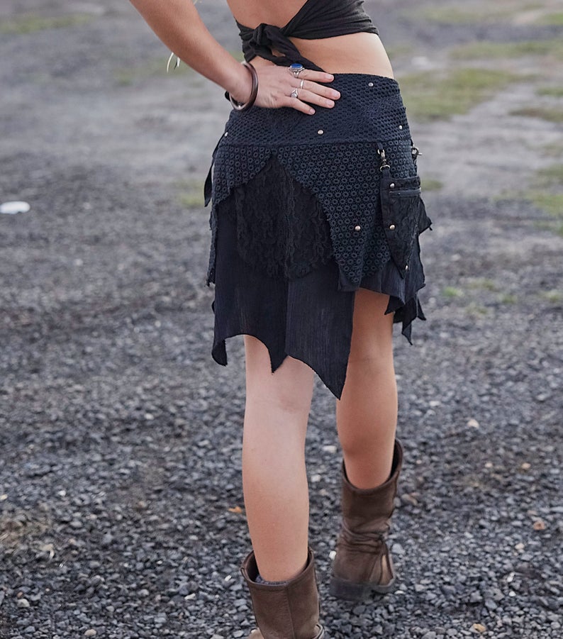 PIXIE QUEEN SKIRT BLACK